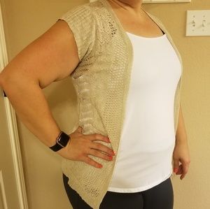 Cream, lacy cover-up. L